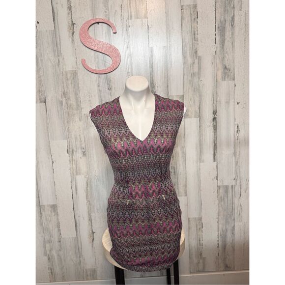 Ark & Co. Metallic Chevron Knit Bodycon Dress Small Pink Black Gold - Picture 1 of 10